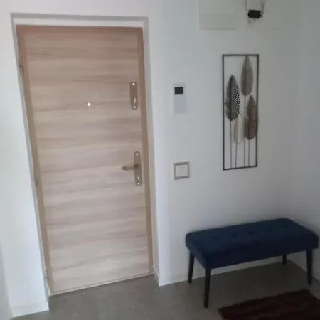 Deluxe Apartament Brasov Апартаменти *