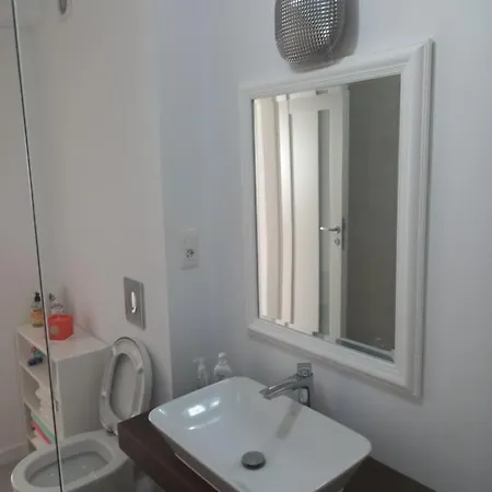 Deluxe Apartament Brasov Апартаменти Брашов